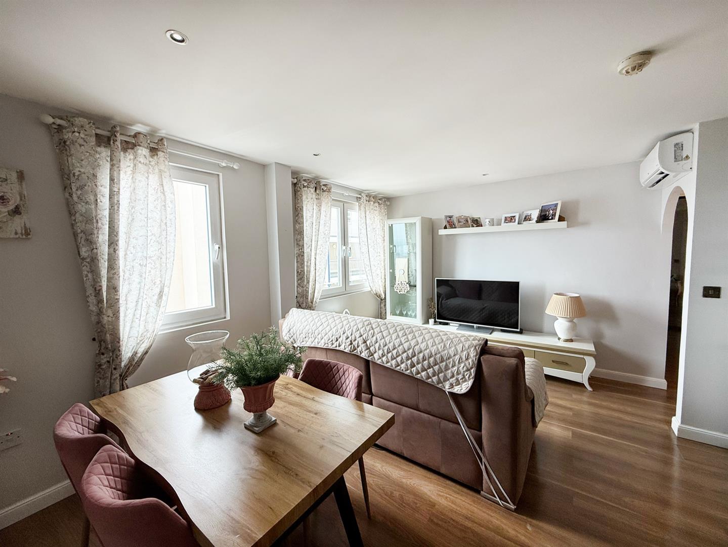 Image of Apartment - 2 Bedrooms - 1 Bathrooms for Sale in Cumberland Terraces-Gibraltar, Image 1